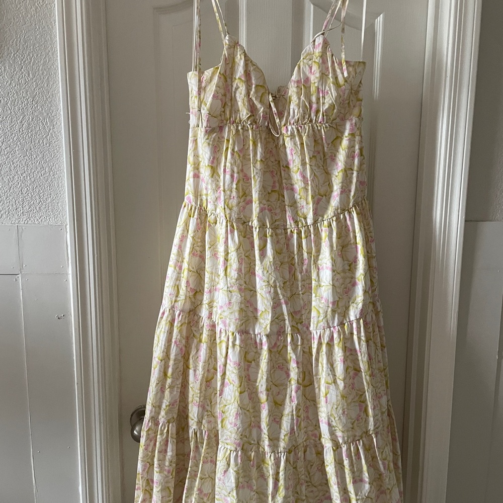 Astr Light Yellow Floral Midi Dress - Picture 2 of 7